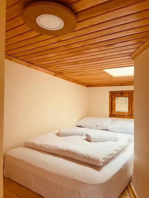 Apartmán Waterfront Tiny House Bosphorus Istanbul With Exceptional Terrace