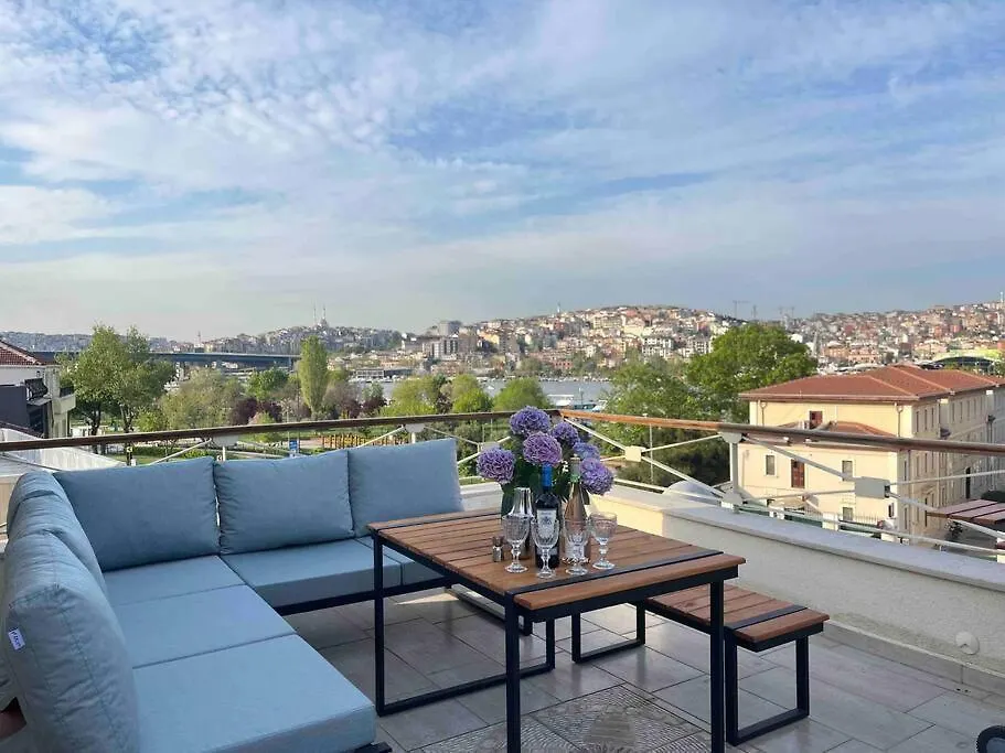 Apartmán Waterfront Tiny House Bosphorus Istanbul With Exceptional Terrace 0*,  Turecko