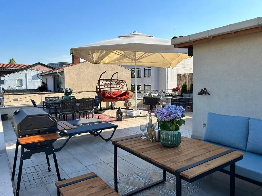 Waterfront Tiny House Bosphorus Istanbul With Exceptional Terrace Apartment